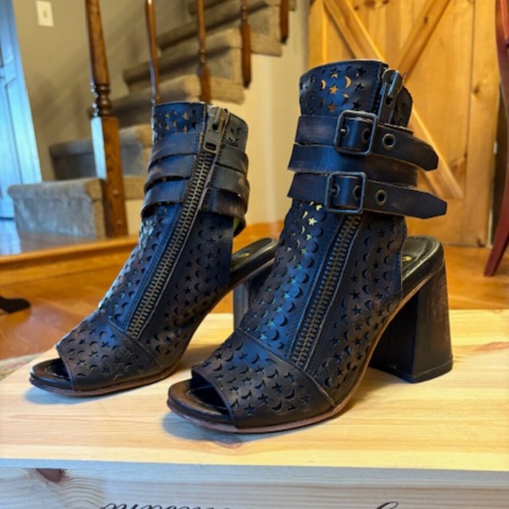 Freebird Theresa Heeled Peep Toe Booties Moon and Stars